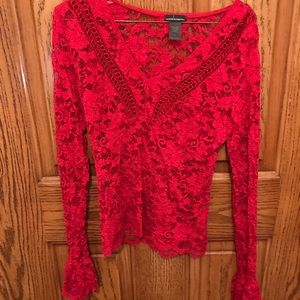 Pretty lace top. (Red)